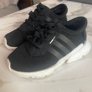 Toddler adidas lightly used size 7